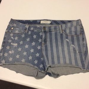 Torrid Stars ⭐️ and Stripes Shorts